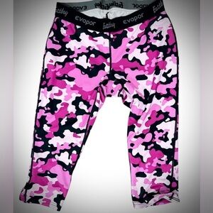 East bay pink camo capri leggings